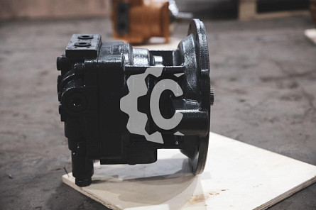 Гидромотор редуктора поворота СК-48733 MBG