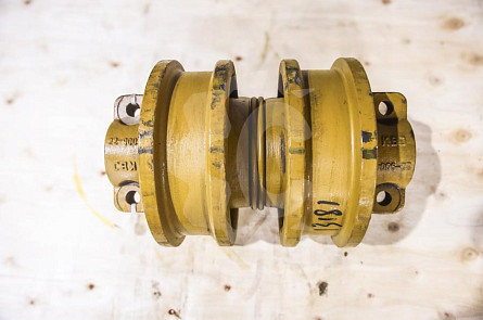 14X-30-00090 Каток опорный двубортный на Shantui SD16E / Liugong CLG B160C (T24.30.10, 14X-30-00041) KBJ 14X-30-00090 Каток опорный двубортный на Shantui SD16E / Liugong CLG B160C (T24.30.10, 14X-30-00041) KBJ