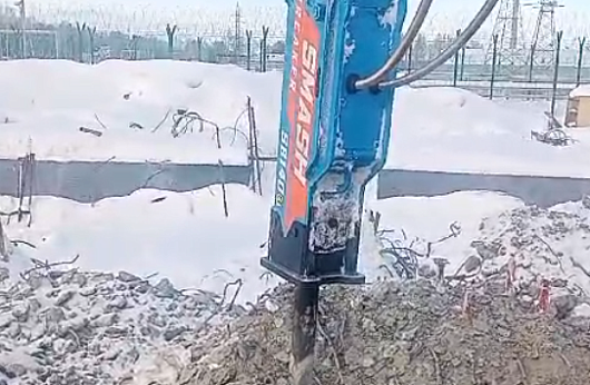 Гидромолот Smashbreaker SB125 в работах в Сургуте