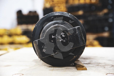 KM3926 - Каток опорный СК-12911 QL