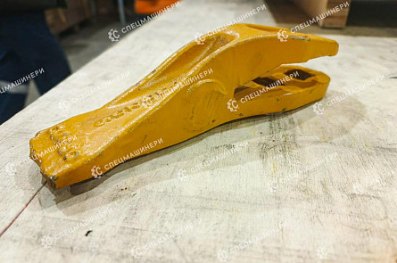 Зуб ковша центральный СК-6203030 TURBO