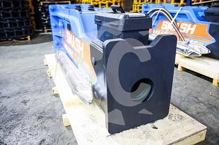 140SC - Гидромолот закрытого типа Smashbreaker SB140 для экскаваторов  Hyundai R300LC-9S / R260LC-9S  (СК-0035790)