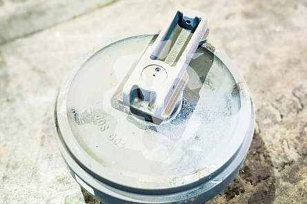 PY460400Y00 - 24100N5948F2 Колесо направляющее для New Holland E175 / Kobelco SK200-6 (72210182, PY460400N00) SOD