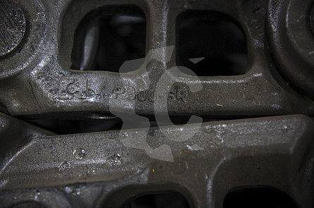 E40306C1M00045 - 9156481 Цепь гусеничная (45 зв) для экскаваторов Hitachi ZX330 / Komatsu PC300-8 (207-32-00300, 207-32-00340) CH 