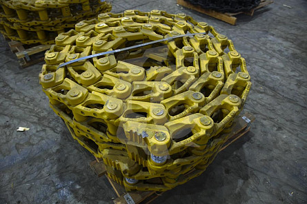 Цепь гусеничная 39L (жидкая смазка, полузвено) СК-6306360 KBJ