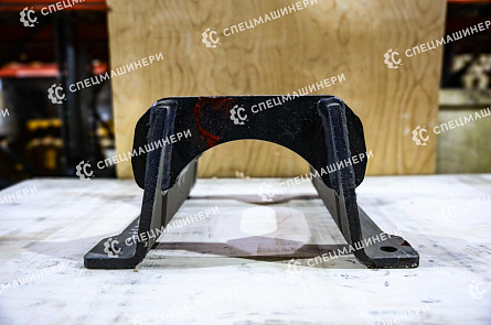 Защита катка опорного СК-0002593 DOOSAN