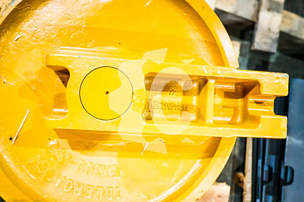 Колесо направляющее (ленивец) экскаватора Volvo EC290B Prime СК-0000167 (СК)