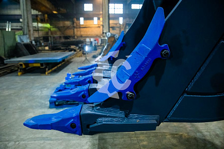 Ковш усиленный 0,9м3 на экскаватор Hitachi ZX190