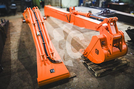 LBA.01.018.30 Удлиненное рабочее оборудование для экскаваторов Terex TX300 (18м) СК-0040141 СК