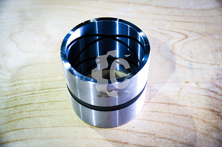 Втулка г/цилиндра ковша-тяга СК-0001749 OEM