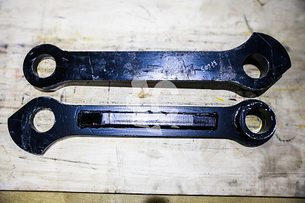 Рычаг трапеции (правый+левый) СК-0037003 СК (c)