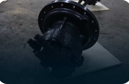 Гидромоторы редуктора поворота