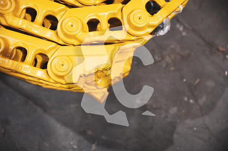 Цепь гусеничная 39L (жидкая смазка, полузвено) СК-0037506 STF