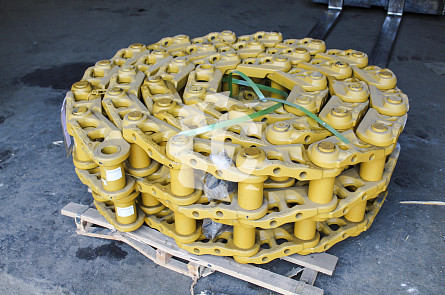 144-32-00012 - 8203MJ-37000 Цепь гусеничная (37 зв) для бульдозеров Komatsu D60, D65 / Shantui SD16 (144-32-00012, 144-32-00017) QHD 