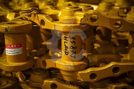 Цепь гусеничная 47L для XCMG XE215