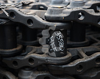 VE1569B849 Цепь гусеничная (49 зв) для экскаваторов  Hitachi ZX210LC-3 / Volvo EC210C NLC (E40208C0M00049, KM782/49) HKF