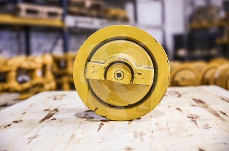 7T4102 Каток опорный однобортный на CAT D6G2-XL / CASE 2050M (6T4861, UF189C4T) HSTF