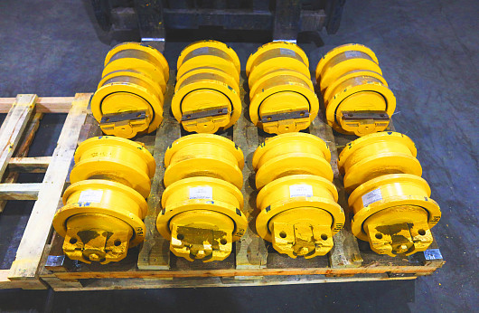 Скидка на Катки опорные и поддерживающие на бульдозеры