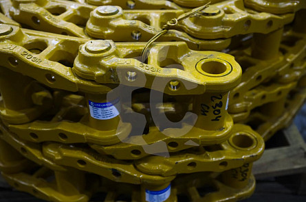 144-32-00013 - 144-32-00012 Цепь гусеничная (37 зв) для бульдозеров Komatsu D60, D65 / Shantui SD16 (8203MJ-37000, VE40650037) CH