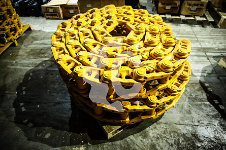 KM2095/42 Цепь гусеничная (42 зв) с пальцем смазываемая для бульдозеров Komatsu / Shantui (VE4065E742, E40657E0M00042) GE