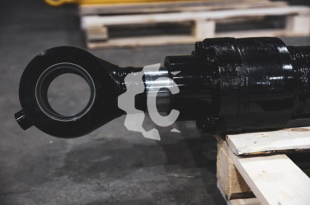 Гидроцилиндр ковша (без трубок) СК-34321 JM Гидроцилиндр ковша (без трубок) СК-34321 JM