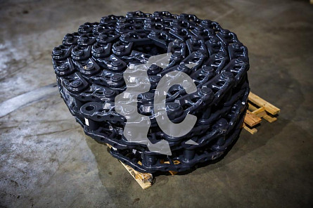 931963 - 9250500 Цепь гусеничная (49 зв) для экскаваторов Hitachi ZX200LC‑5G / ZX200LC-3 (9202850, 81EM-27010) SOD