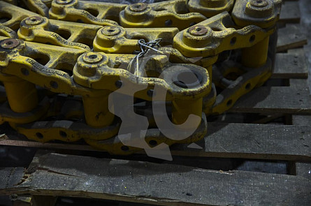 Цепь гусеничная 38L (жидкая смазка, полузвено) СК-0003326 KYT