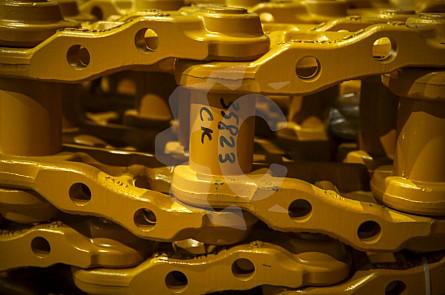 VOE14530347 Цепь гусеничная (51 зв) экскаваторов Volvo EC250DL / EC240BLC (ID1690/51, KM3807/51) CK