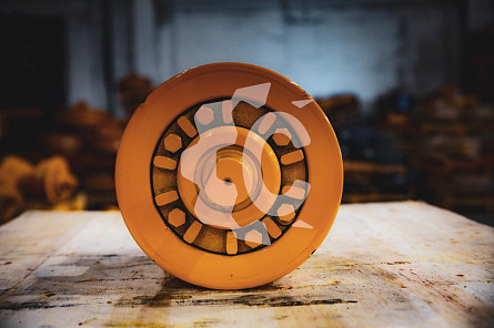 Каток опорный двубортный СК-0035224 GE