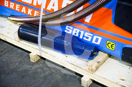 Гидромолот Smashbreaker SB155   для Hitachi ZX330