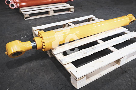 Гидроцилиндр ковша (без трубок) СК-0033883 JM