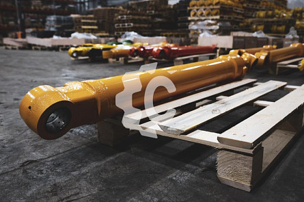 Гидроцилиндр ковша (без трубок) СК-0033872 JM