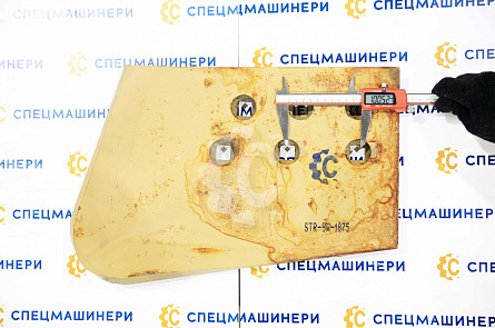 Нож отвала правый СК-3886931 STR