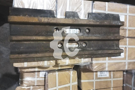 Z40303M0N0600 - Башмак 3G 600 мм (демонтирован с новой техники) СК-0002606 OEM