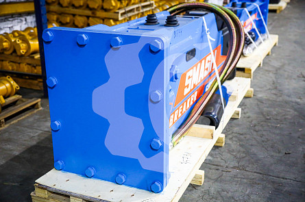 Гидромолот закрытого типа Smashbreaker SB155 для экскаваторов Hitachi ZX330 / Doosan DX300LCA  (СК-0035791)