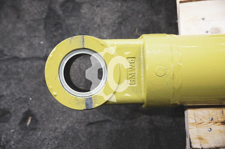 KRV19640 - Гидроцилиндр ковша (без трубок) СК-0001179 JM