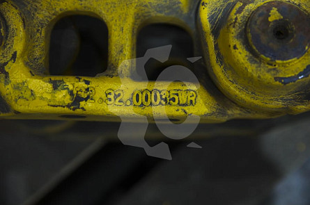 Цепь гусеничная 38L (жидкая смазка, полузвено) СК-0003326 KYT