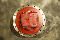 Редуктор хода в сборе с гидромотором СК-0002672 MBG