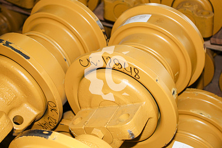 2880934 Каток опорный однобортный на New Holland D180 (125-4175, 6T4861) QHD