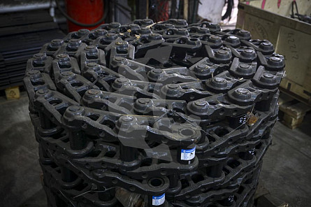 1182-00011 - 20Y-32-00024 Цепь гусеничная (49 зв) для экскаваторов Komatsu PC220‑7 / PC210NLC-8 (20Y-32-00023, 1082-02170) CH