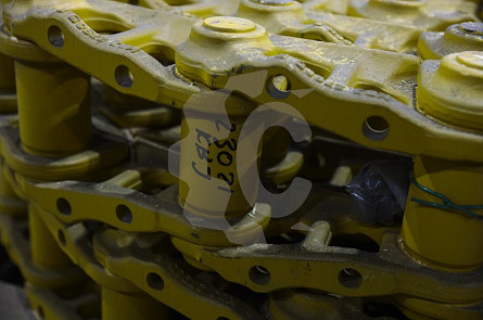 Цепь гусеничная 40L (жидкая смазка, полузвено) СК-0023021 KBJ