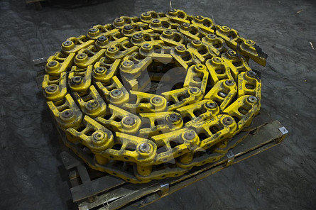 Цепь гусеничная 43L (жидкая смазка, полузвено) СК-0002385 KYT