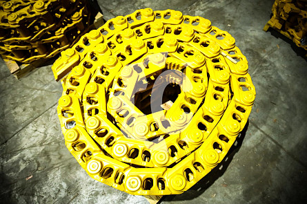 Цепь гусеничная 39L (жидкая смазка, полузвено) СК-6306360 STF