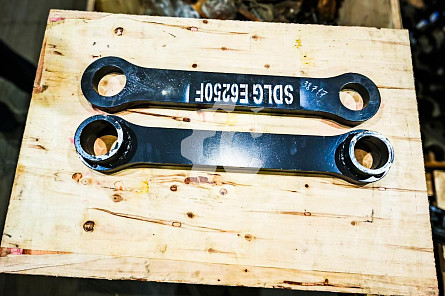 Рычаг трапеции (правый+левый) СК-0038717 СК (c)