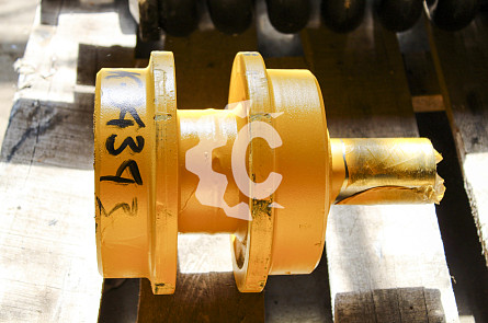 Каток поддерживающий на бульдозер KOMATSU D65 / SHANTUI SD16 СК-34343 (QHD)