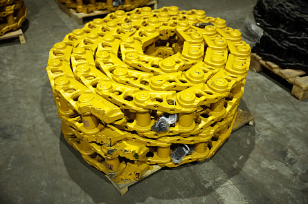 14U-32-00010 Цепь гусеничная (42 зв) с полузвеном смазываемая для бульдозеров Komatsu D65EX-16 / Shantui SD16L (G40650E0M00042, KM2094/42) STF
