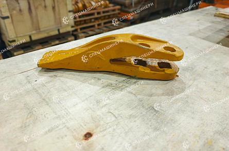Зуб ковша центральный СК-6203030 TURBO