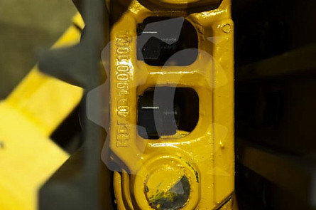 9250499 Гусеница в сборе для Hitachi ZX200LC-5G / ZX200-3 49L 3G 600 мм HLMD
