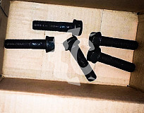 Болт звездочки СК-6284090 QHD