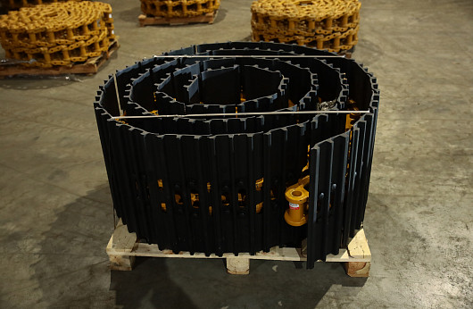 Гусеницы в сборе 51зв. 800мм на CAT 30 тн и HITACHI, HYUNDAI 20тн